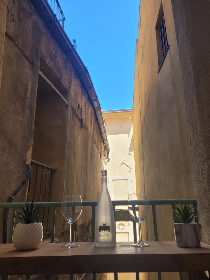 Au Coeur Du Citron Apartamento Menton Exterior foto